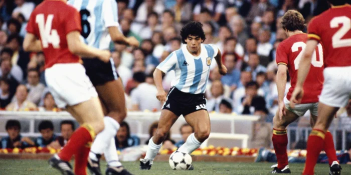 When to use a Maradona Turn?